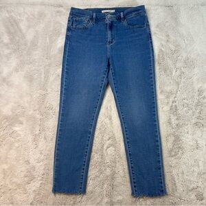 Levis 720 High Rise Super Skinny Jeans Womens 29 Light Blue Stretch Raw Hem